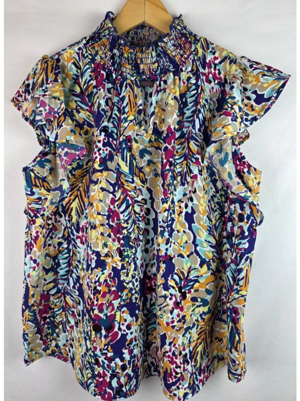 Hailey & Co Women's Shirt Size Medium High Neck Short Ruffle Sleeve Top Blouse